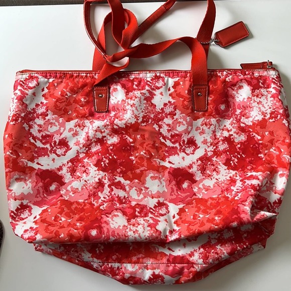 Coach F31441 Nylon Get Away Floral Print Large Packable Tote Shoulder Bag - Picture 6 of 9